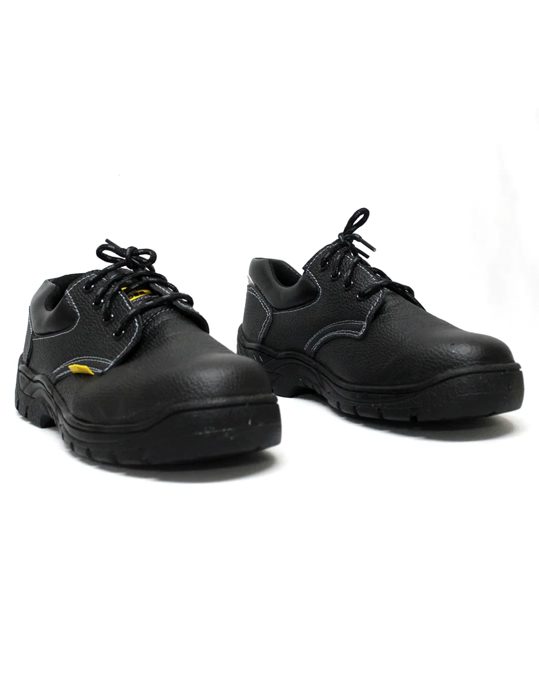 LANDER Low Cut Black Shoe