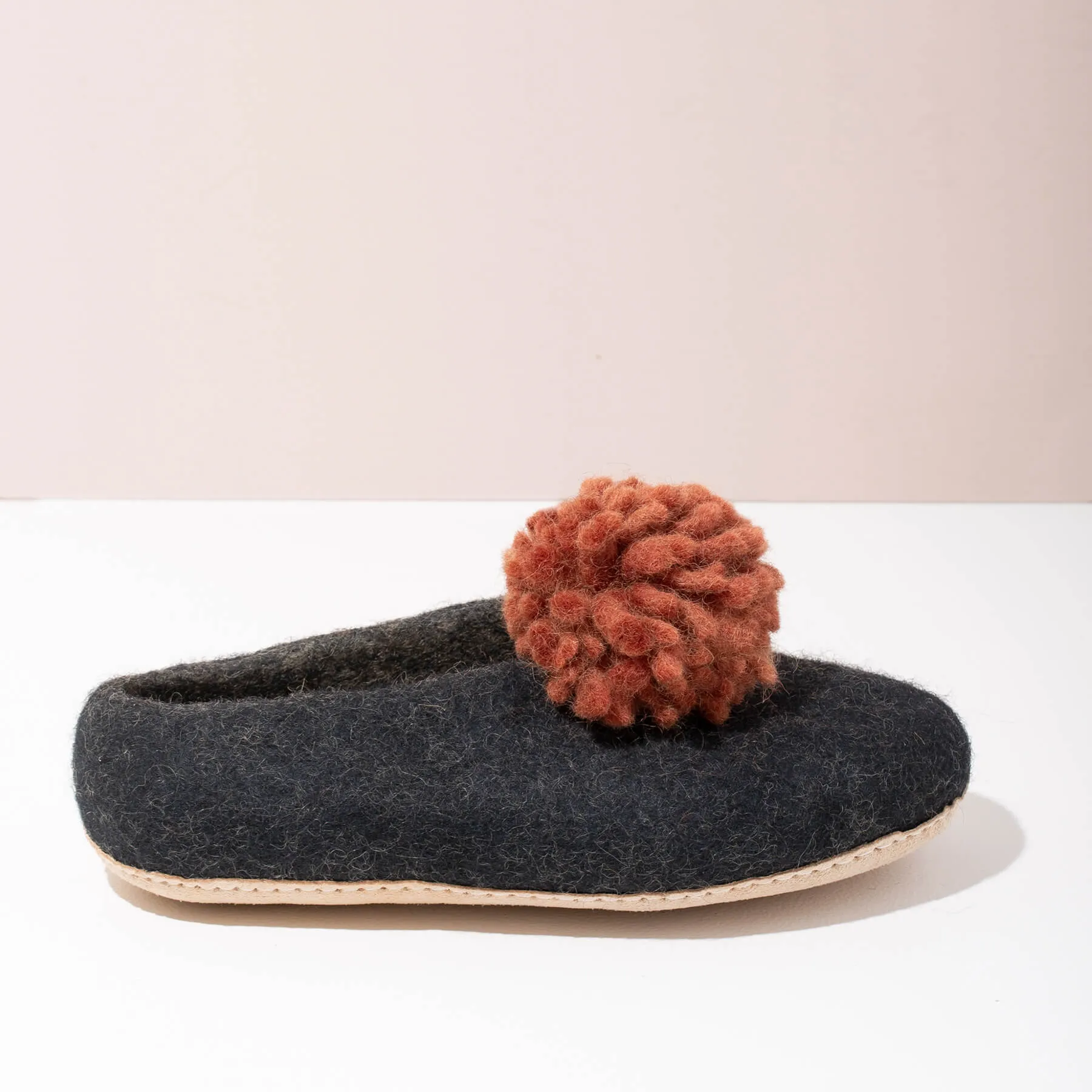 SALE - Pom Pom Felt Slippers - Dark Grey   Rust