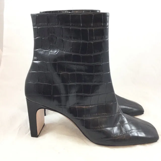 Schutz Embossed Leather Booties. Size 9